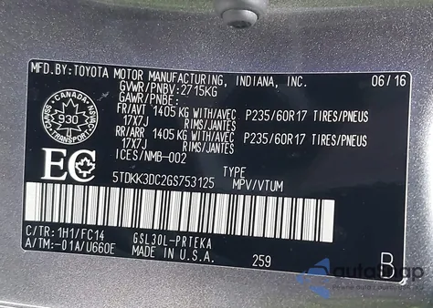 2016 Toyota Sienna Le 8 Passenger z USA, uszkodzony, nr VIN 5TDKK3DC2GS753125